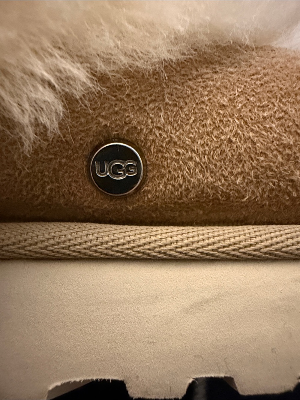 Cozy Shearling-Lined Women's Slippers in Chestnut - Picture 5 of 6